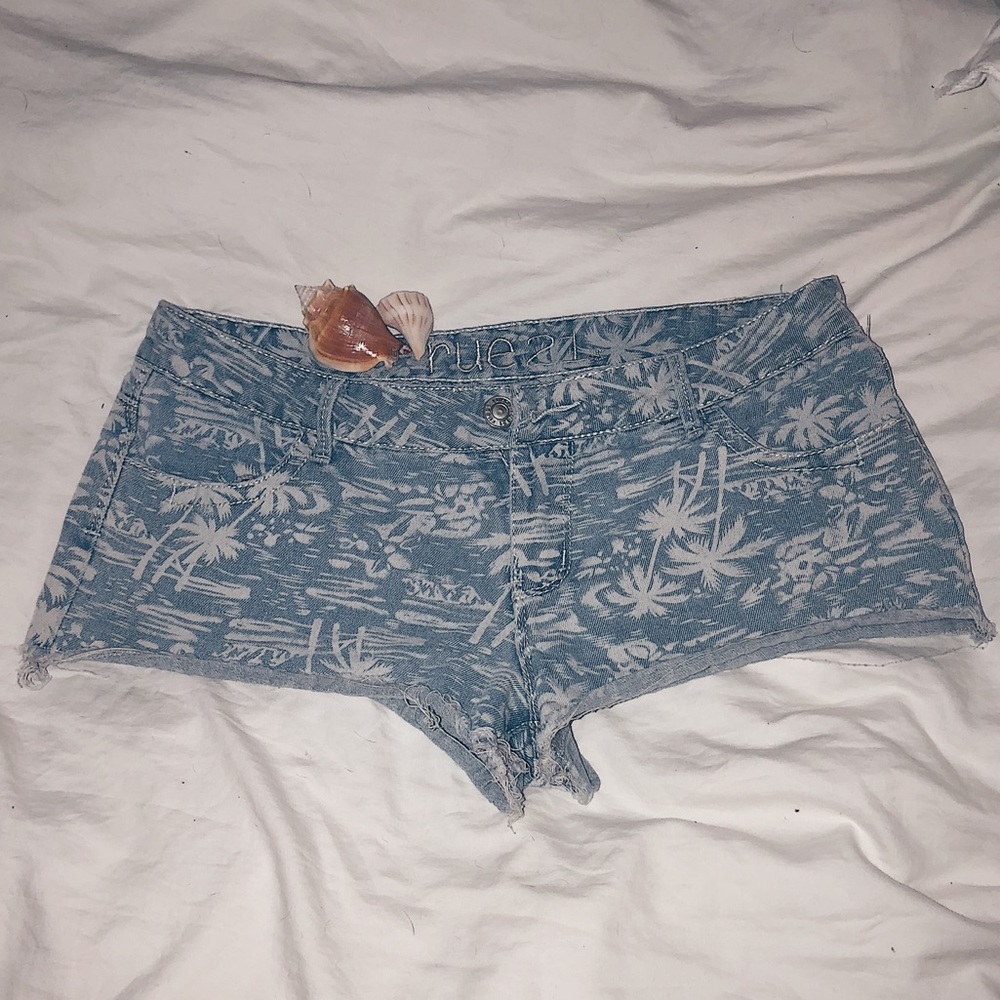 rue 21 beachy booty shorts 🌴🌞